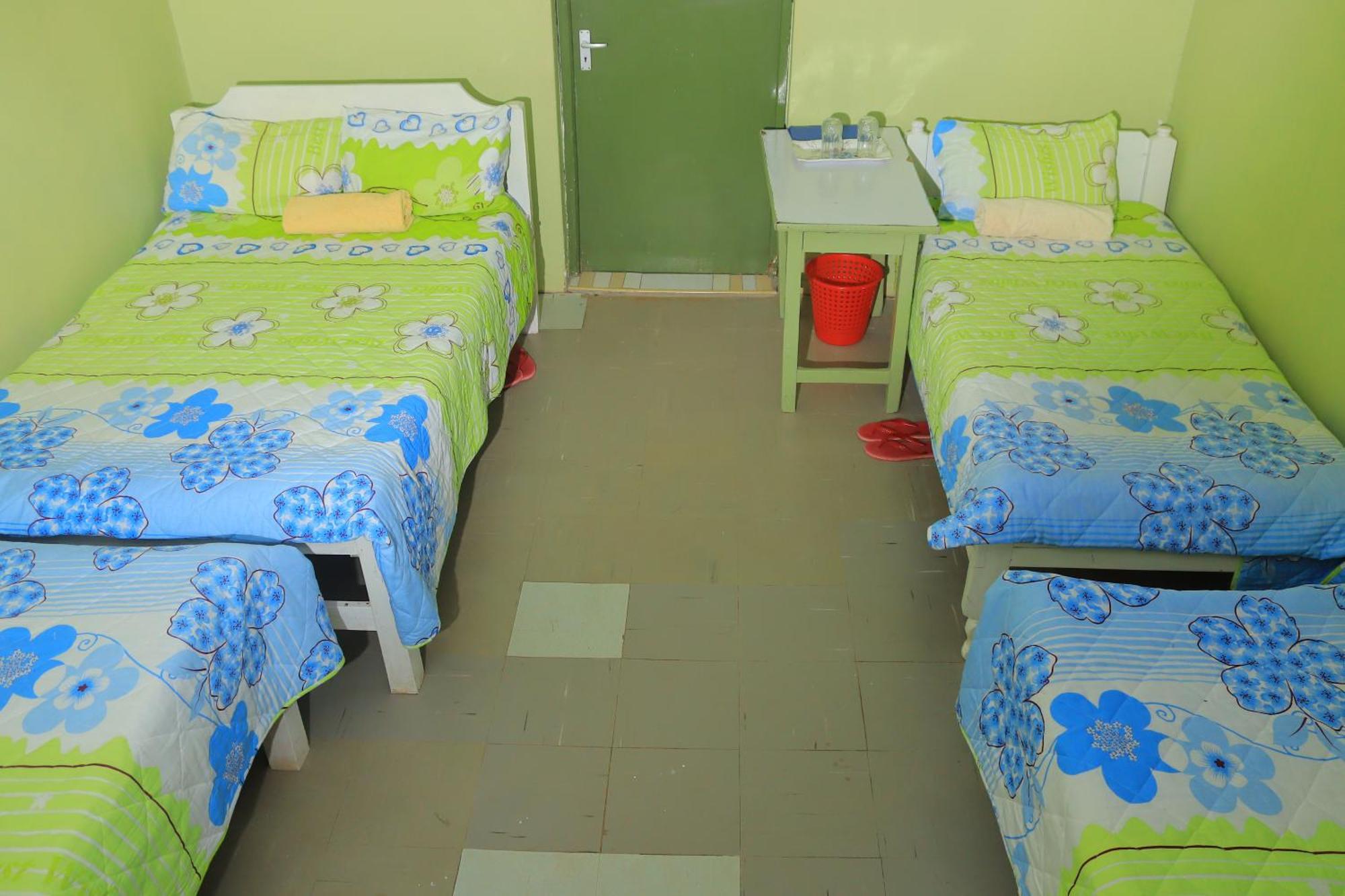 מלון Ololaimutiek Rhino Tourist Camp מראה חיצוני תמונה
