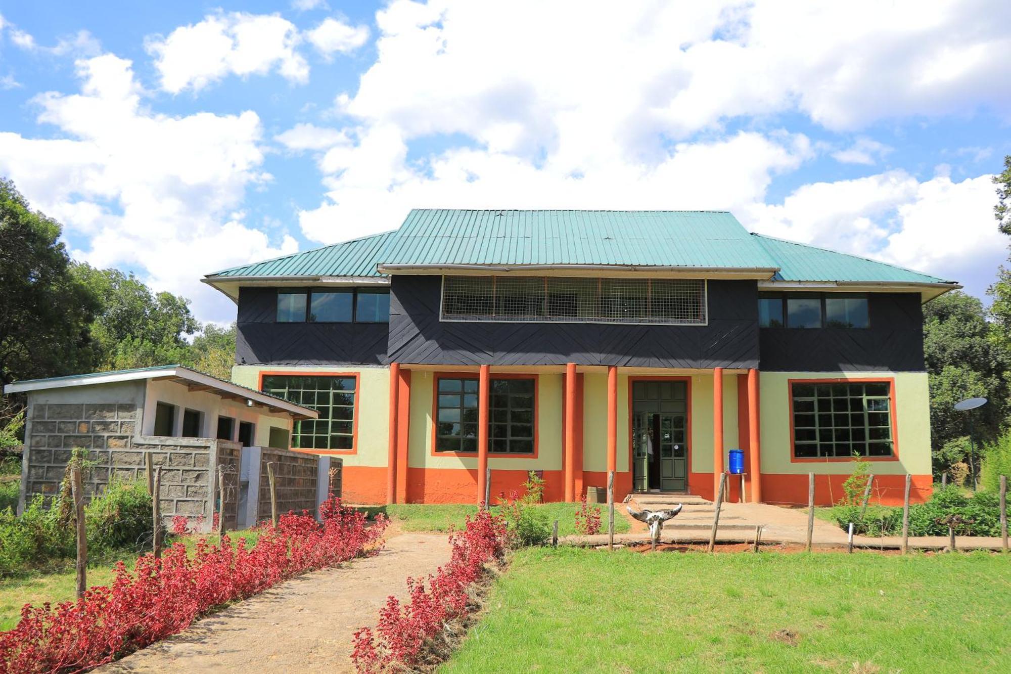 מלון Ololaimutiek Rhino Tourist Camp מראה חיצוני תמונה